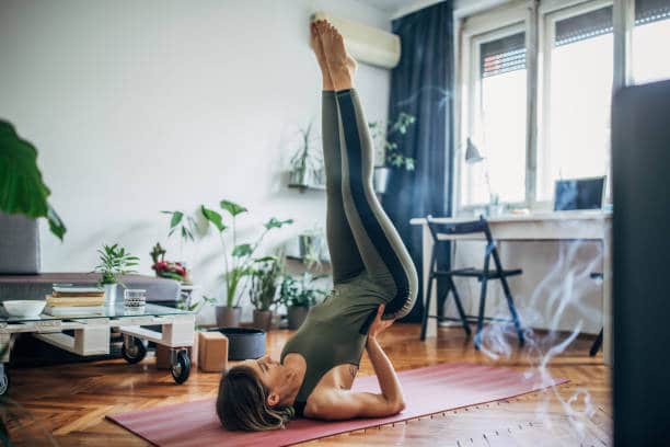 ashtanga yoga pratique et exercice maison